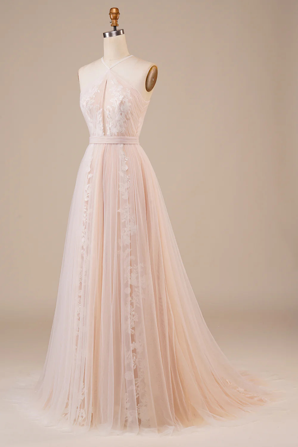 Wholesa Tulle Halter Keyhole Wedding Dress with Appliques