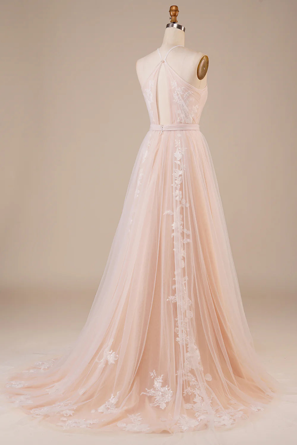 Wholesa Tulle Halter Keyhole Wedding Dress with Appliques