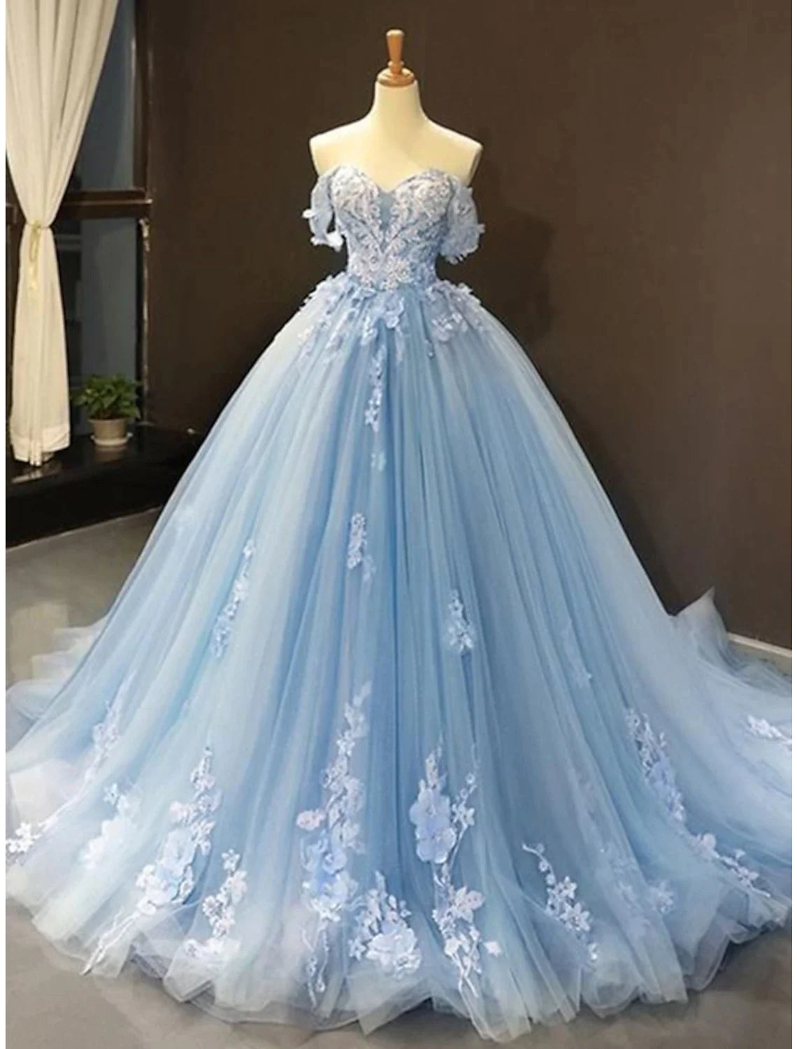 Wholesa Ball Gown Prom Dresses Floral Dress Quinceanera Court Train Short Sleeve Sweetheart Lace with Pleats Appliques