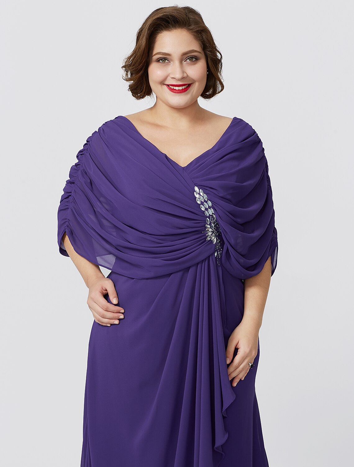 wholesale  Sheath / Column Mother of the Bride Dress Formal Classic & Timeless Elegant & Luxurious Plus Size Hide Belly V Neck Sweep / Brush Train Floor Length Chiffon Short Sleeve No with Criss Cross