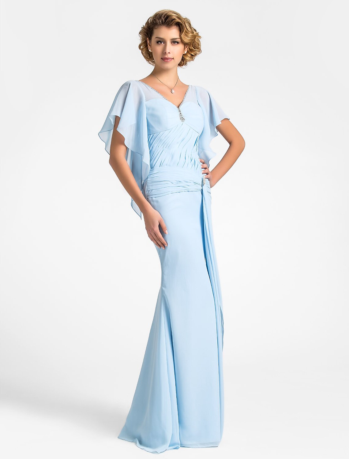 wholesale Mermaid / Trumpet Mother of the Bride Dress Vintage Inspired V Neck Floor Length Chiffon Short Sleeve with Beading Side Draping Crystal Brooch